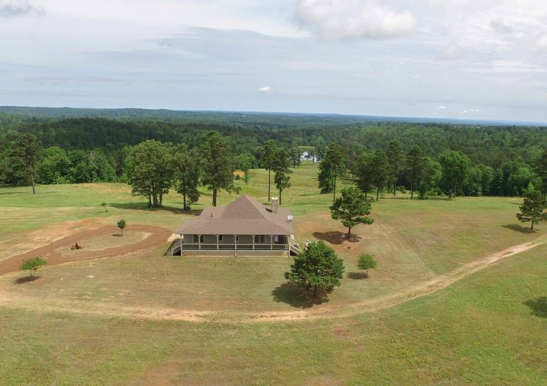 East Texas Republic Ranches