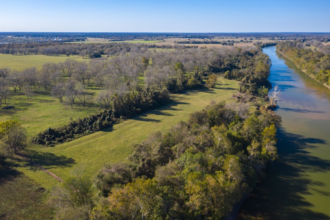 3.aerial-w-river-and-bottomland