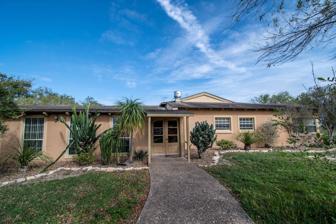 House Pasture of Arrowhead Ranch Republic Ranches