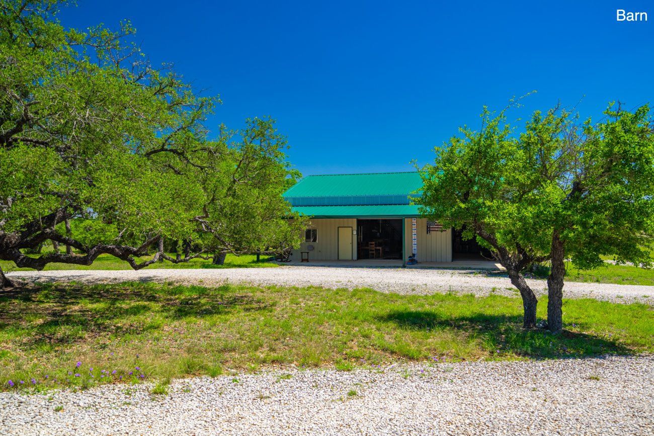 31-Barn- 31-Barn-