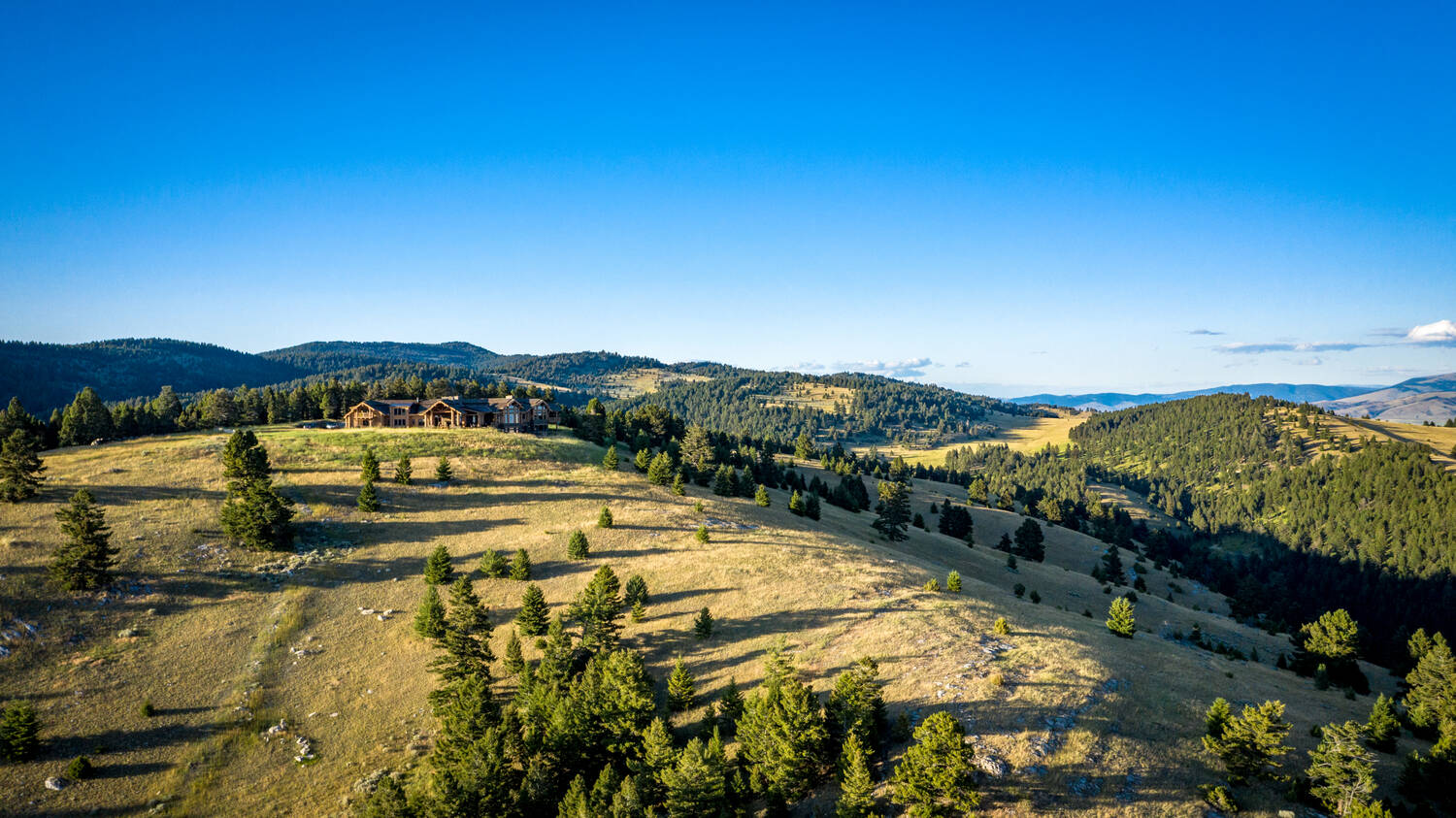 hilltop-montana-crazy-elk-ranch