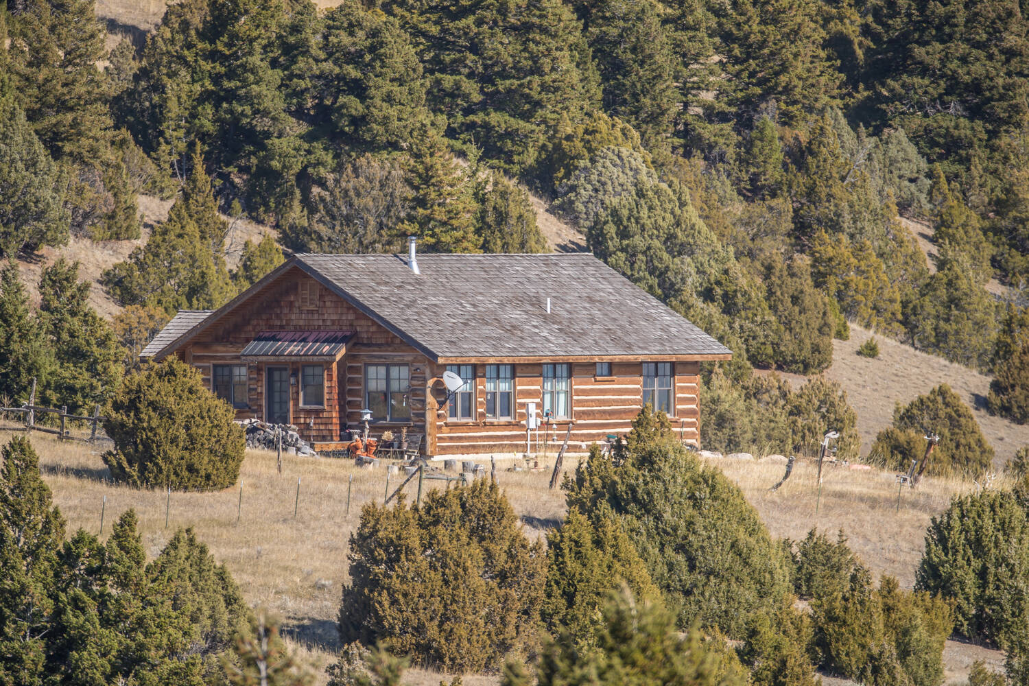 manager-home-montana-crazy-elk-ranch