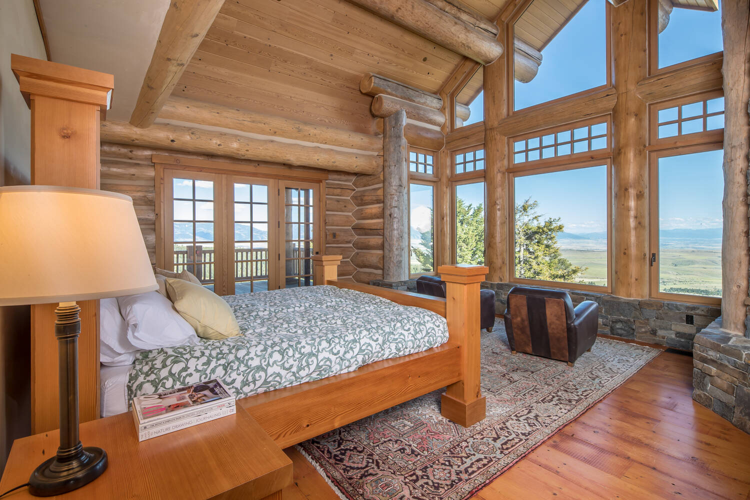 master-bedroom-montana-crazy-elk-ranch