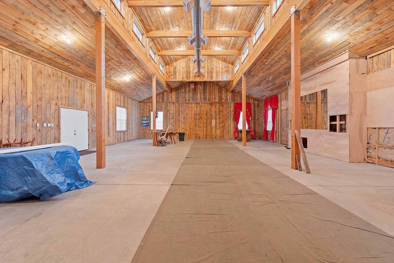 interior-of-event-space-oregon-criterion interior-of-event-space-oregon-criterion