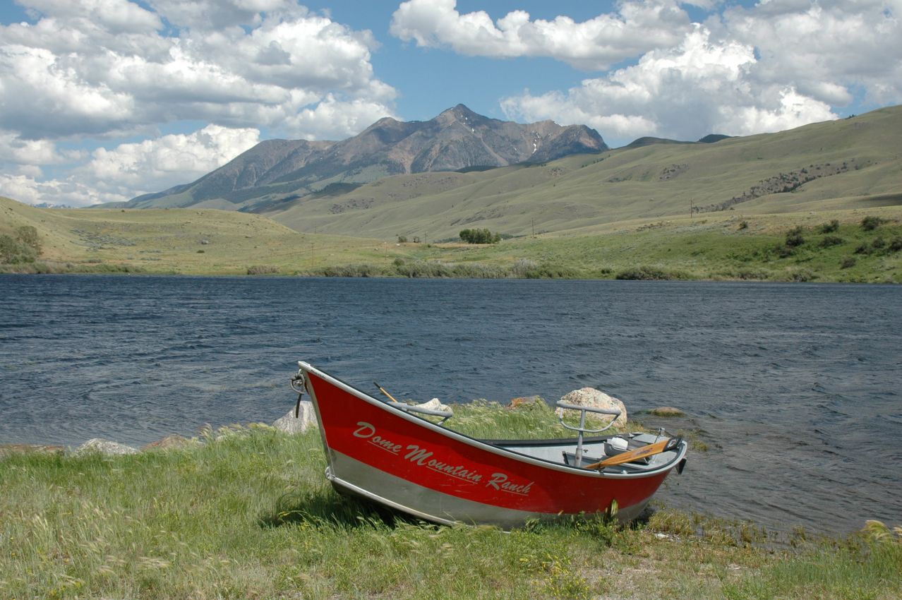 Private-Lake-Montana-Dome-Mountain-Ranch