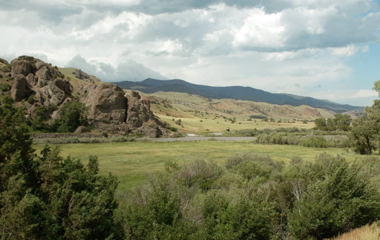 Yellowstone-River-Ranch-For-Sale-Montana-Dome-Mountain-Ranch-edit