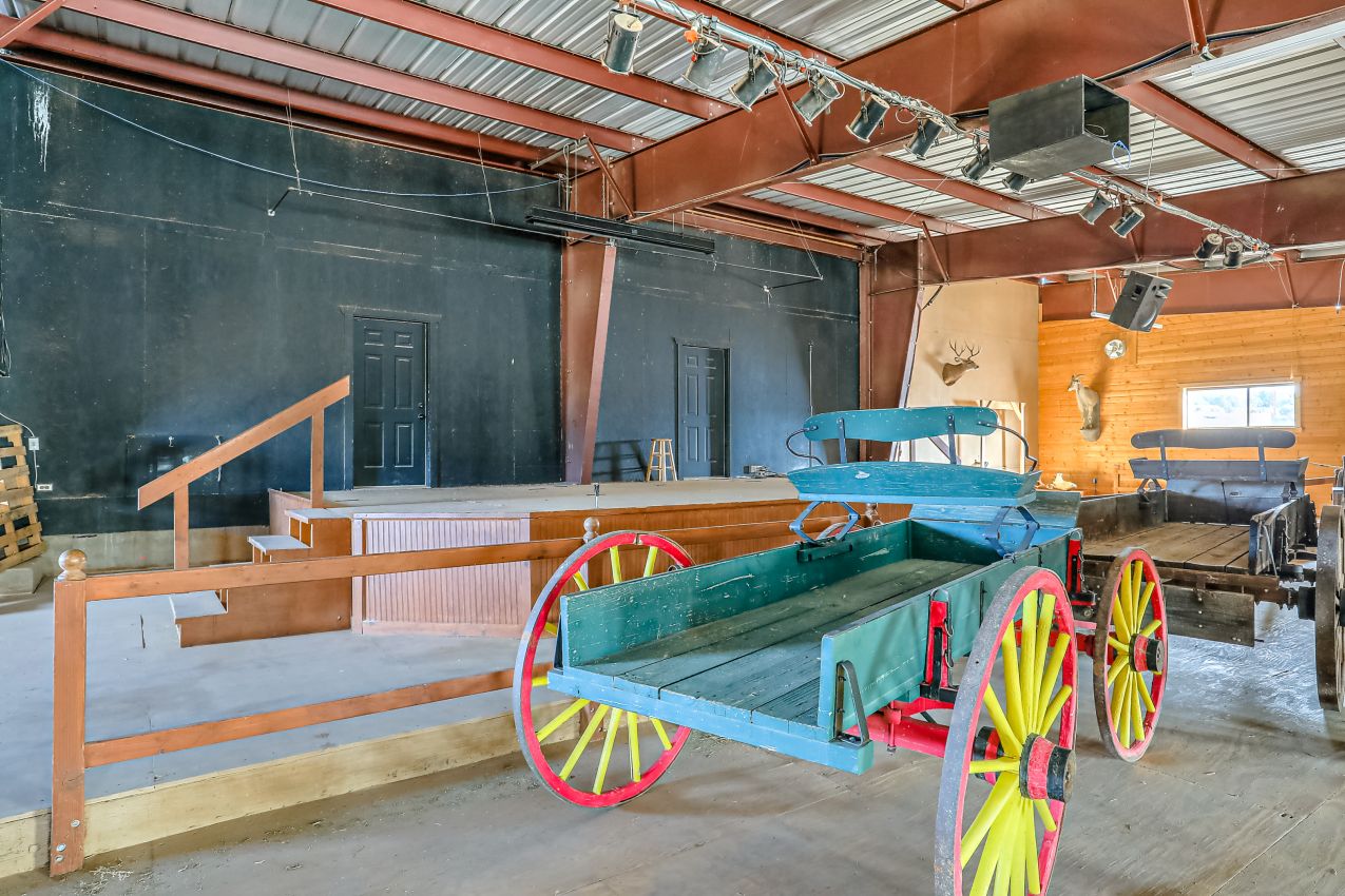 wagon-and-stage-new-mexico-founders-ranch