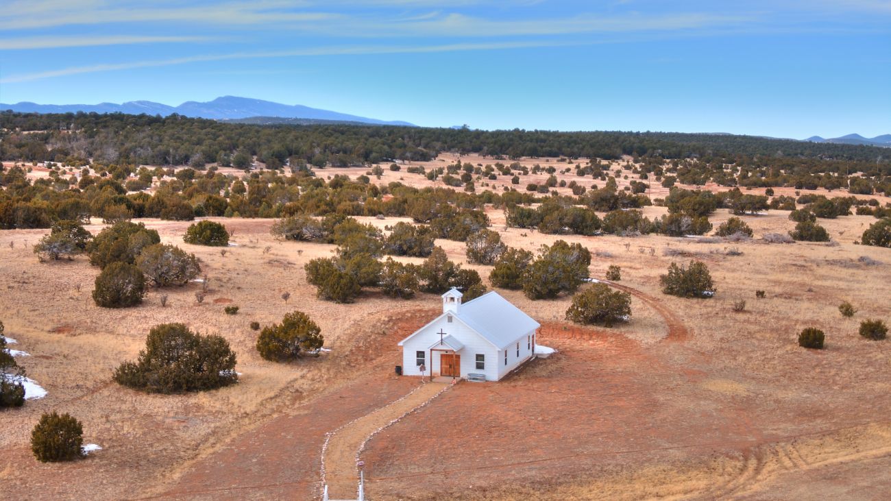 white-chapel-new-mexico-founders-ranch