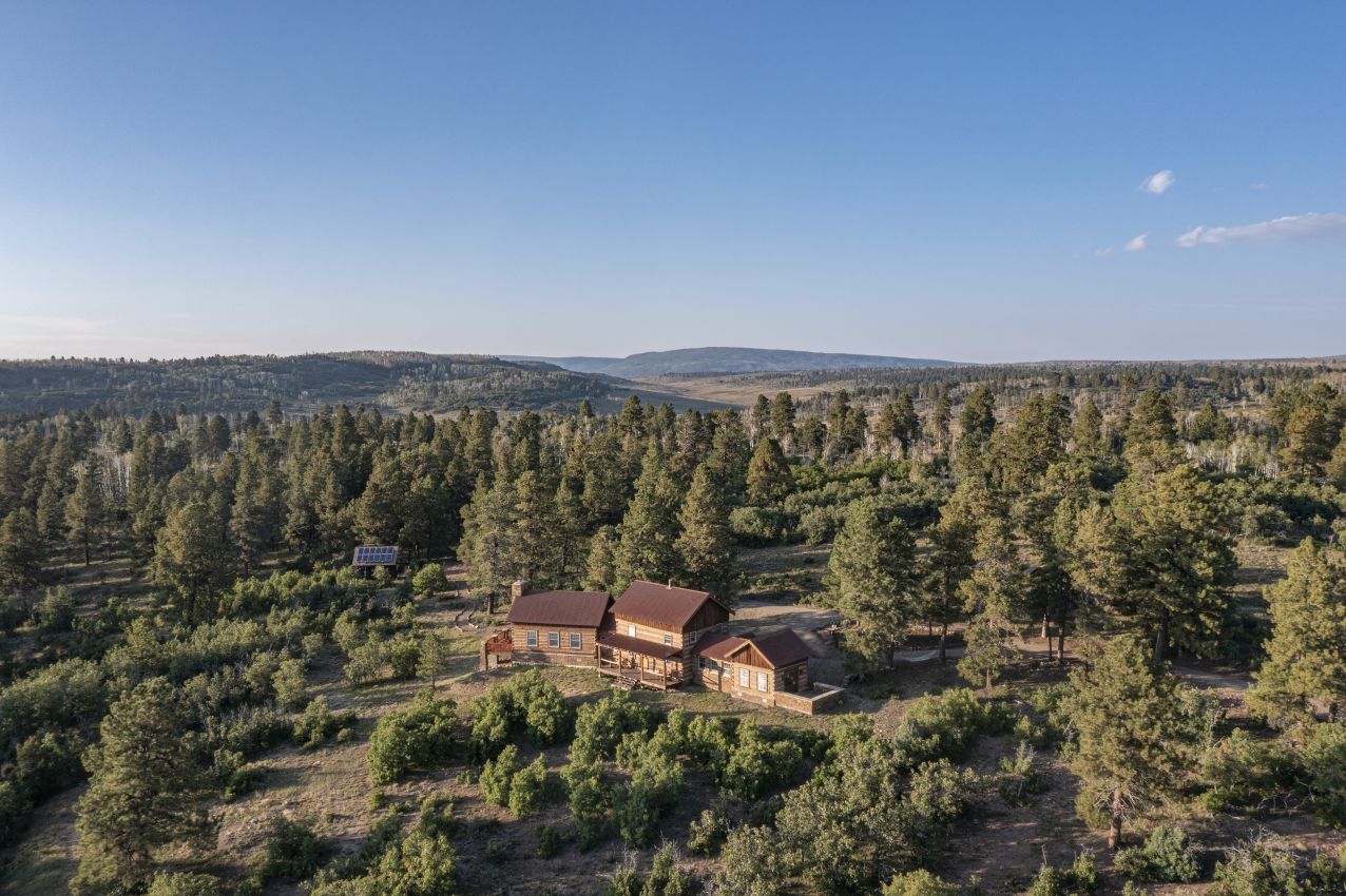 House-Aerial-View-1-Colorado-Four-Shooting-Stars-Ranch