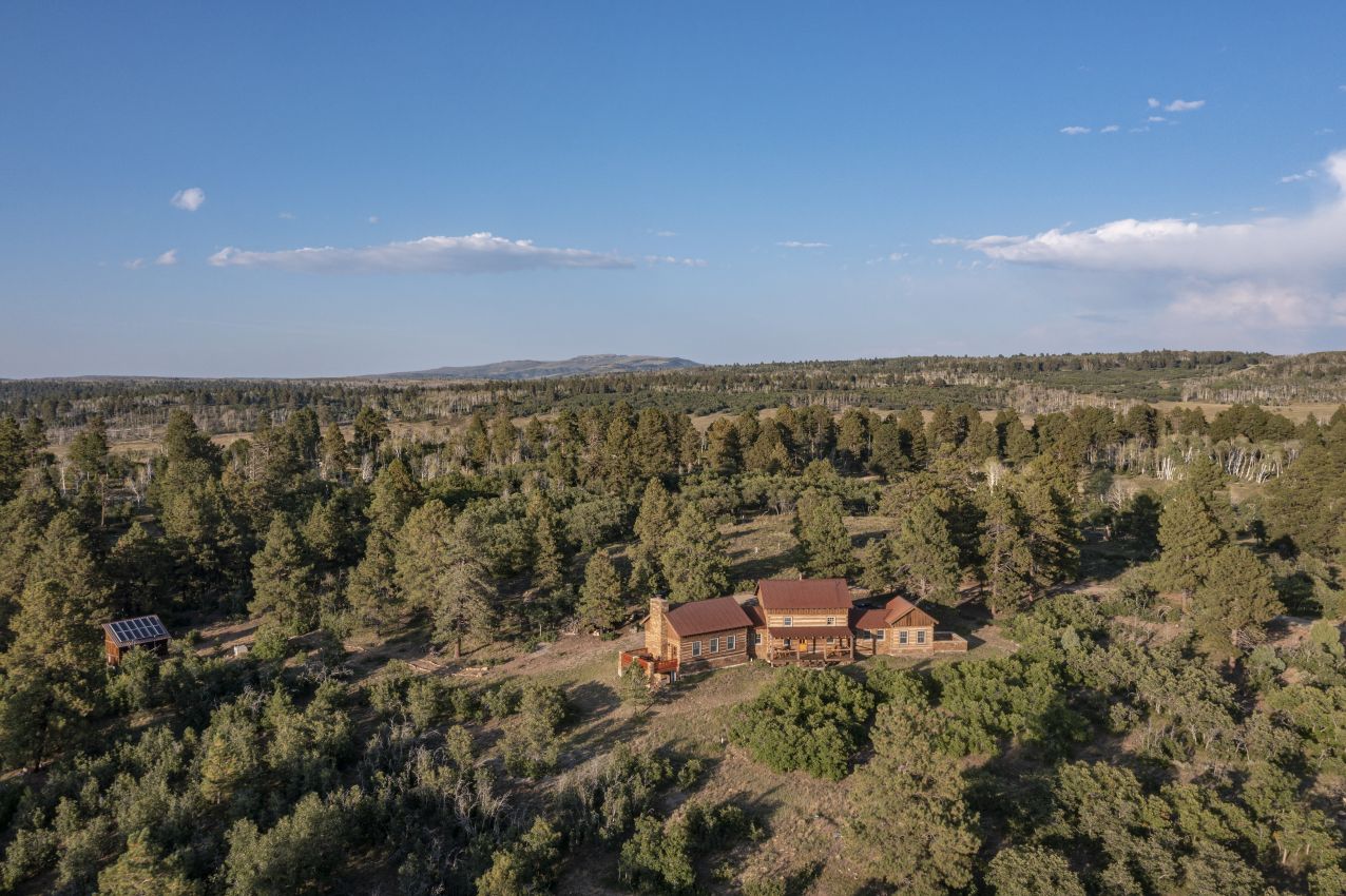 House-Aerial-View-Colorado-Four-Shooting-Stars-Ranch