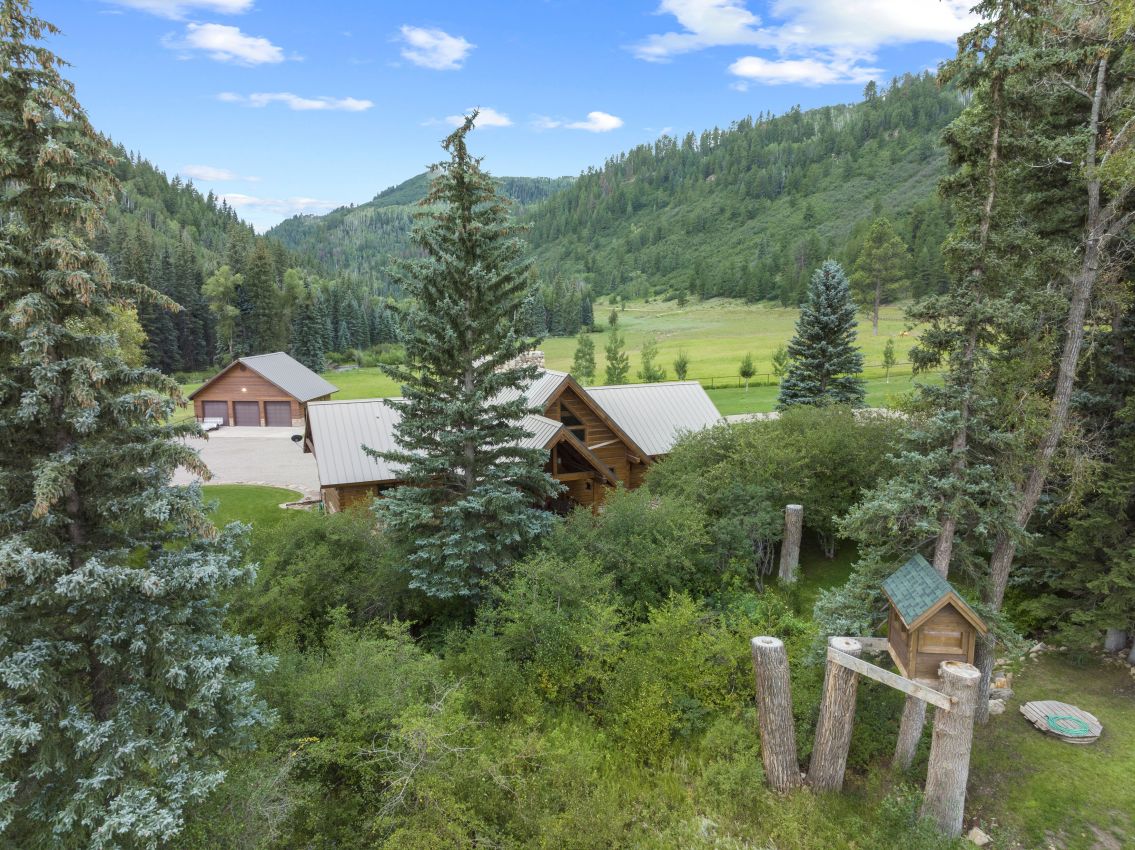 house-in-the-woods-colorado-goble-creek-ranch