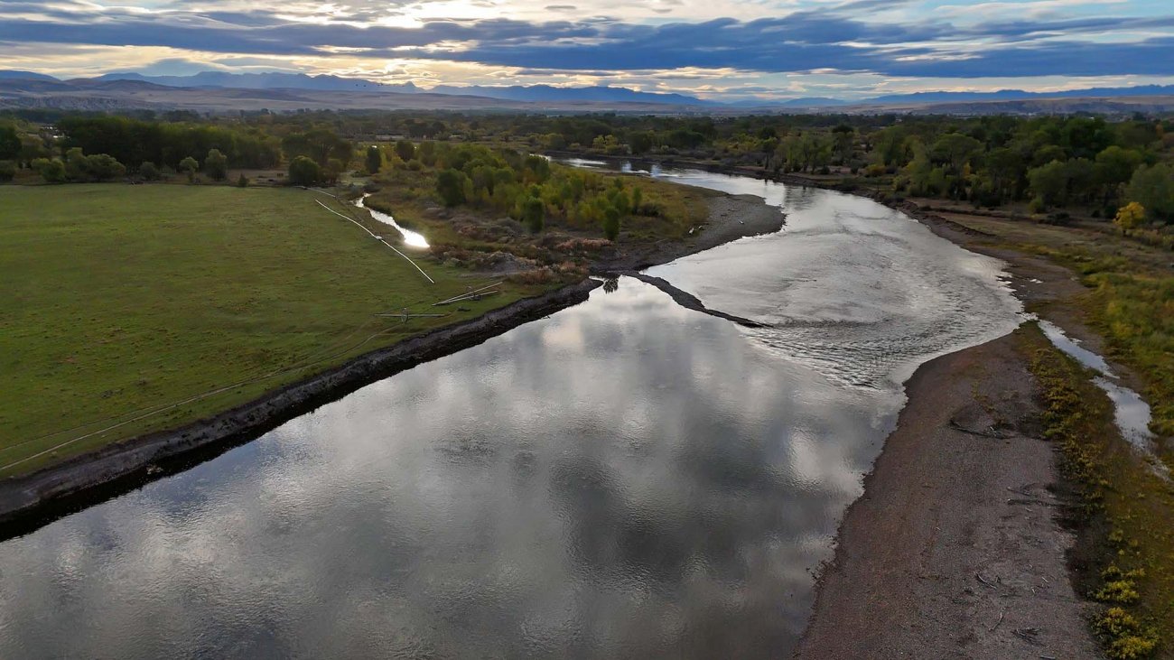 Rainbow-trout-fishing-Montana-Jefferson-River-Homestead Rainbow-trout-fishing-Montana-Jefferson-River-Homestead