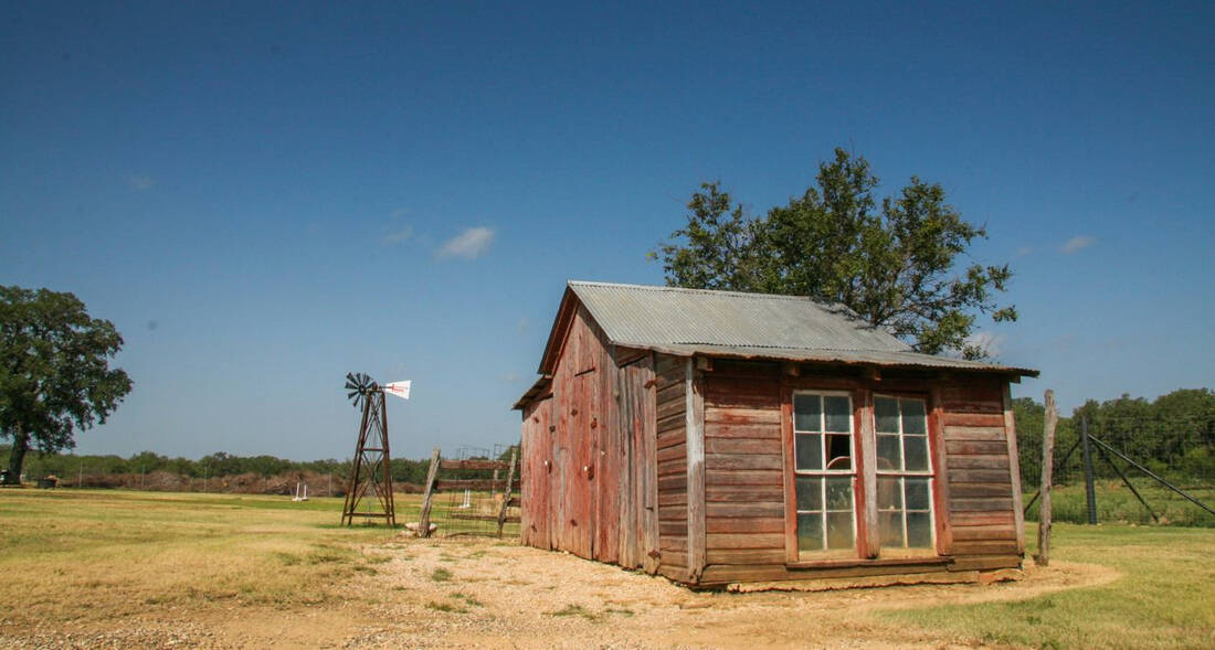 historic-lee-ranch-structure