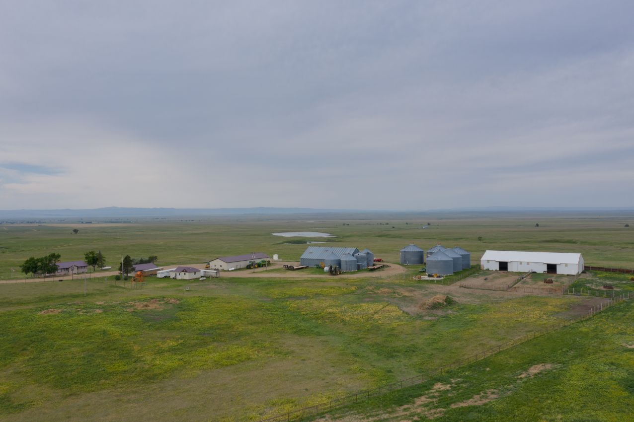 Northern-Plains-Grassland-Cattle-Ranch-South-Dakota-Headquarters15