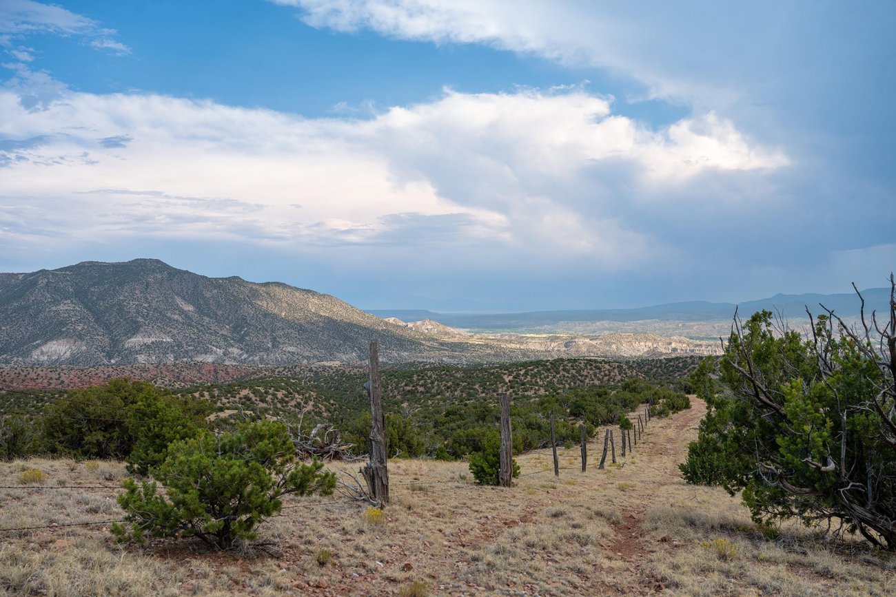 fence-new-mexico-plaza-blanca