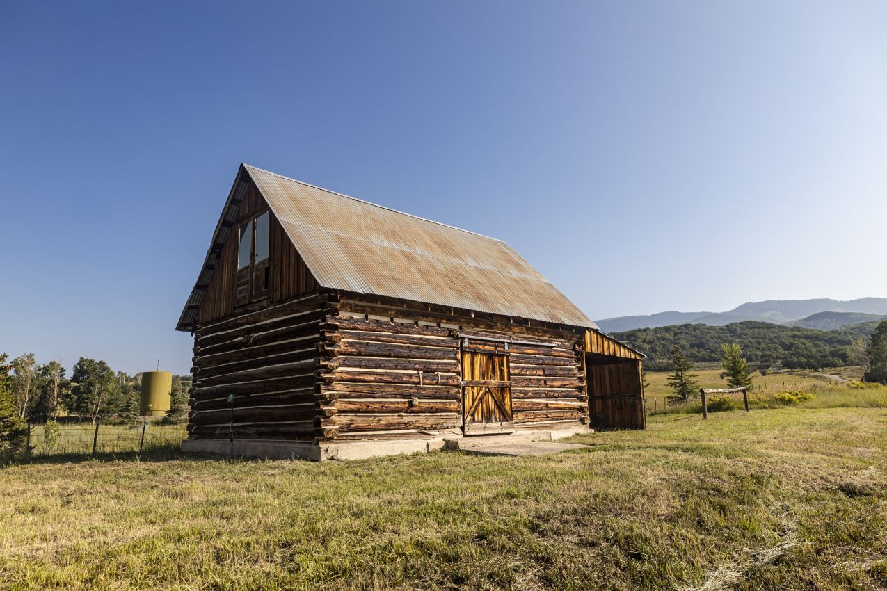 Cabin-Colorado-Ragged-Mountain-Ranch