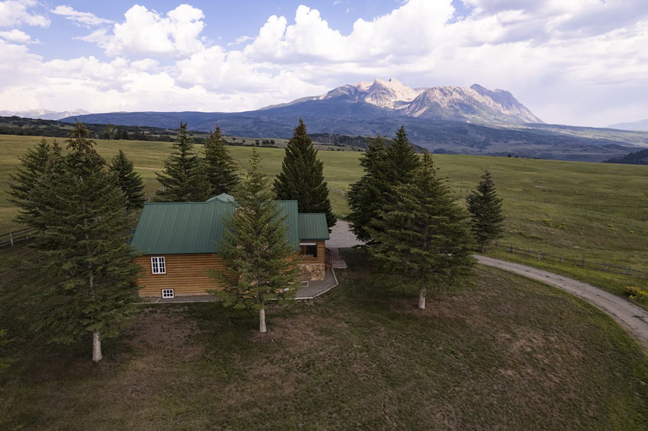 Clathis-House-Backside-1-Colorado-Ragged-Mountain-Ranch