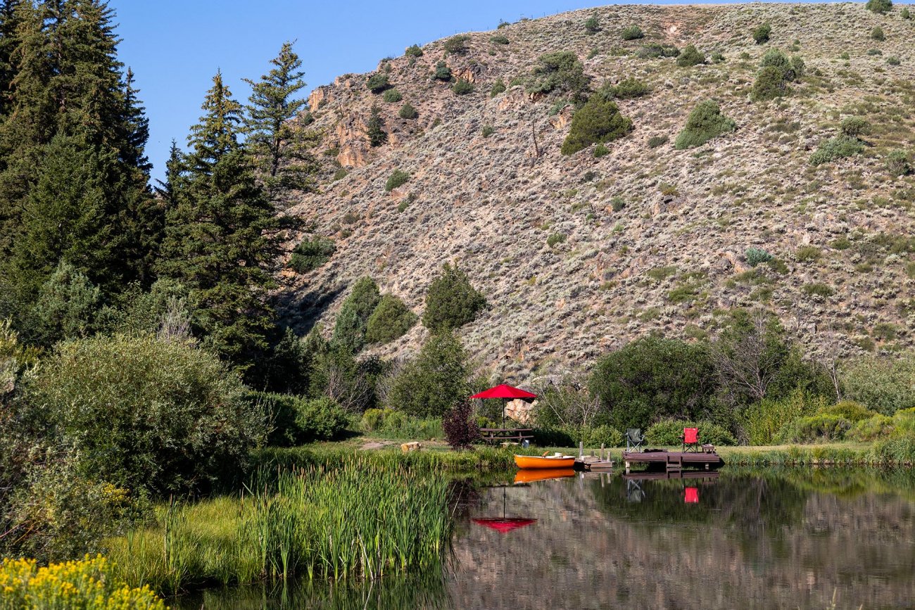 water-frontage-for-sale-colorado-rimrock-canyon-ranch