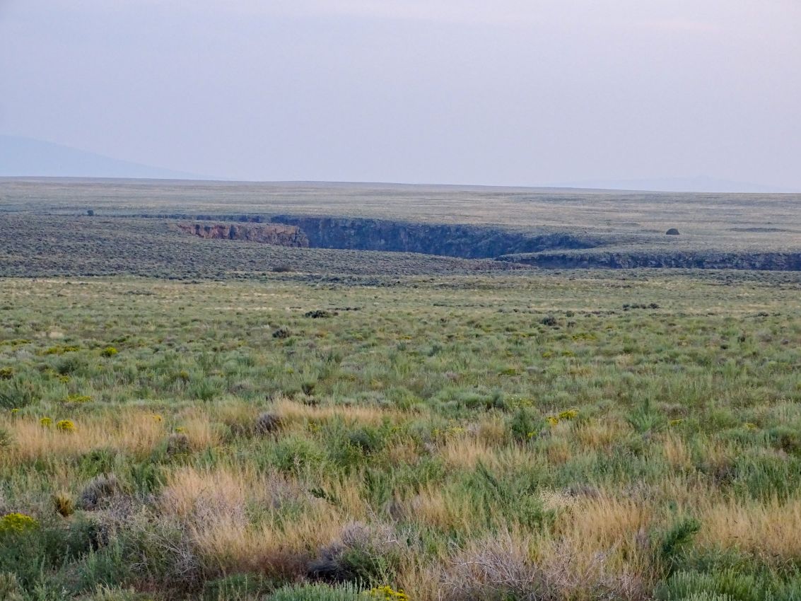 grasslands-to-gorge-river-canyon-Colorado-Rio-Grande-Del-Norte-Ranch
