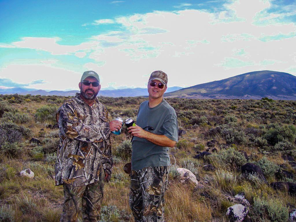hunting-buddies-ute-mountain-rio-grande-gorge-state-line-colorado-rio-grande-del-norte-ranch