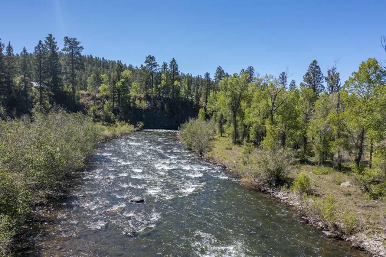 San-Juan-River-View-Pagosa-Springs-Colorado-The-River-Ranch