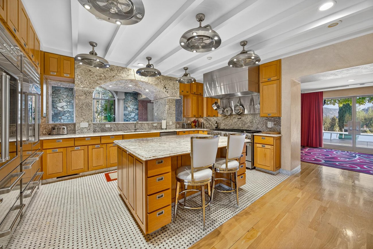 luxury-ranch-for-sale-oregon-the-bird-estate