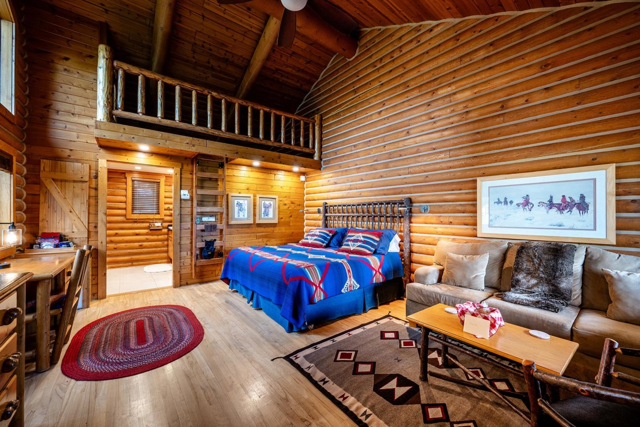 pendelton-blankets-wyoming-the-hideout-lodge-guest-ranch