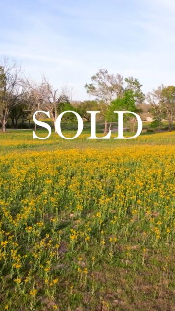 SOLD | Davey Grove Ranch

This exceptional 45-acre property combined luxury country living with a custom-built home, towering oaks, a stocked lake, and an unbeatable location just minutes from Columbus. We're proud to have represented another outstanding Texas ranch from listing to closing.

View Available Listings | republicranches.com

#Sold #RepublicRanches #TexasLand #TexasRanches