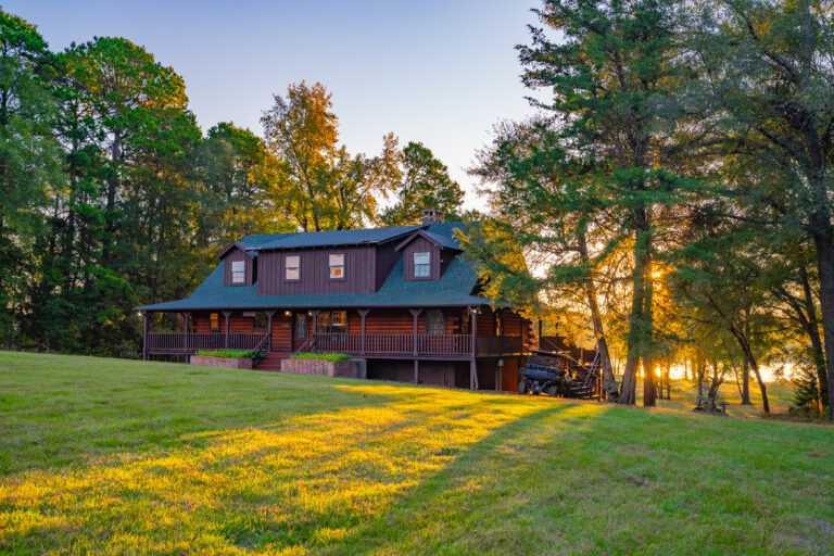 Red Barn North (photo 1)