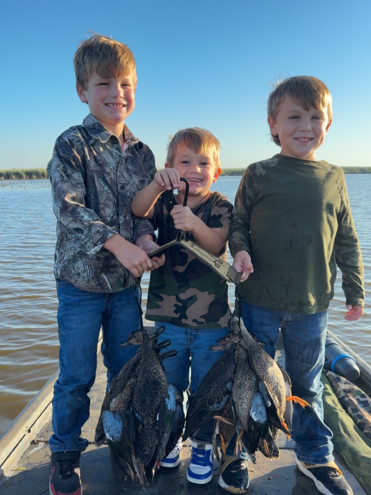 Teal season is off to a great start at Commissary Point! 

republicranches.com/properties/louisiana/louisiana/commissary-point/